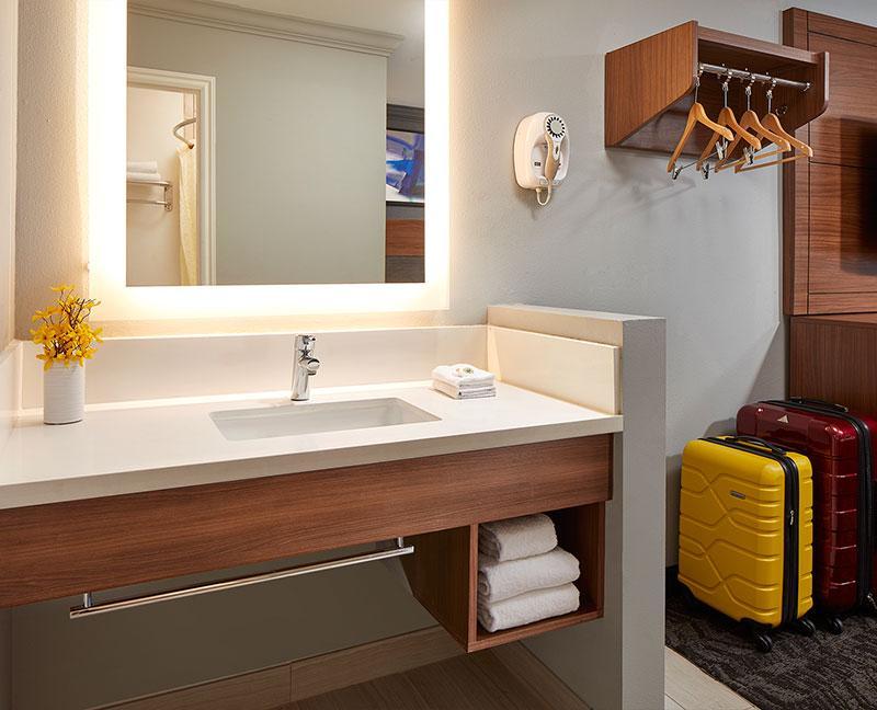 Studio Inn & Suites At Promenade Downey Exteriér fotografie